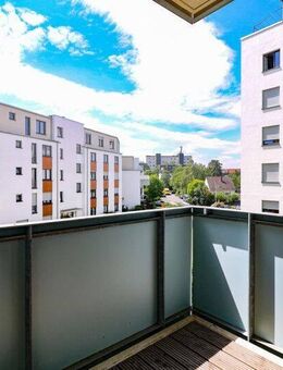 Stilvoll & Einladend! Ihre Vollmöblierte 1-Zi.Wohnung auf 33m² inkl. Balkon + Küche! - Bonn
