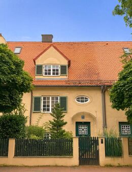 Rohdiamant mit Altbau-Charme in ruhiger Allee! Denkmalgeschütztes Reihenmittelhaus in Laim! - München
