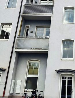 Gute, sehr zentral gelegene 3-Zimmer-Altbauwohnung mit Balkon in Nürnberg-Gärten b. Wöhrd - Nürnberg