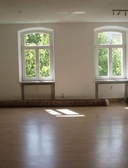 Großzügige 2-Zimmer-Stadtwohnung mit Balkon, Deggendorf Zentrum - Deggendorf