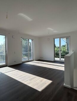 Haus in Haus: 3-4 Zimmer Maisonette mit Balkon und Terrasse - Hamburg