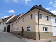 Kernsaniertes Einfamilienhaus in Höchstadt - Höchstadt (Aisch)