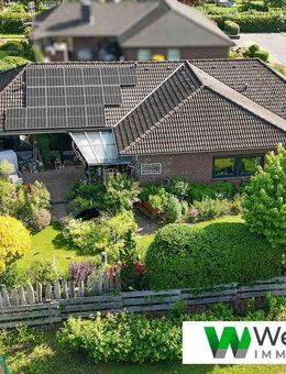 Großzügiges Einfamilienhaus mit Einliegerwohnung, PV-Anlage und Gartenidylle auf großzügigem 866 m² Grundstück - Hohenlockstedt