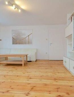 Provisionsfrei! Bereits freie & freundliche 2-Zimmer-Wohnung im 1.Stock in charmantem Mehrfamilienhaus am Wöhrder See - Nürnberg