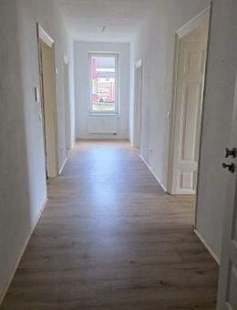 Villenstil, 6-Zimmer-Mietwohnung / Büro in 97421 Schweinfurt (ID 1574) - Schweinfurt