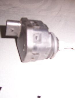 MR915256 Stellmotor, Leuchtweitenregulierung, Scheinwerfer Mitsubishi Space Star - Hannover Vahrenwald-List