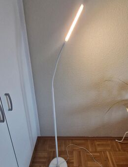 Stehlampe - Rosenheim Zentrum