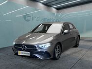 Mercedes A 200, AMG Line Advanced Plus, Jahr 2024 - München