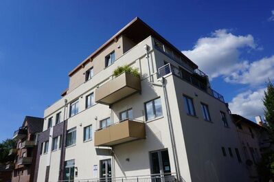 Penthouse -Wohnung mit 30m2 Dachterrasse und 10 m2 Wintergarten!