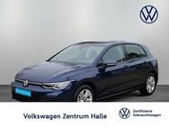VW Golf, 1.0 VIII eTSI Life, Jahr 2023 - Halle (Saale)