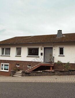 Einfamilienhaus mit Einliegerwohnung & Moselblick - Wohnen mit Blick auf Burg Thurant - Löf