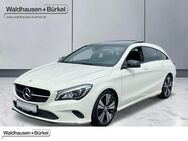 Mercedes CLA 200, d Shooting Brake Urban, Jahr 2016 - Viersen