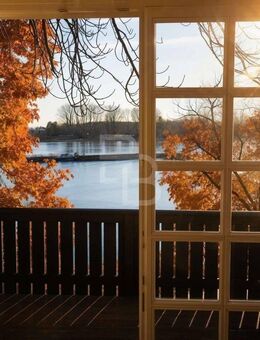 Rarität am Rhein: Wohnen in erster Reihe???? - Köln