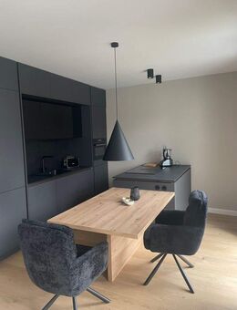 *** NEU - Exklusive 2-Zimmer-Wohnung mit 2 Balkonen in bester Lage von HH-Uhlenhorst *** - Hamburg