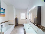 Neuwertige und moderne 3 Zimmer Wohnung mit großer Loggia - Tannheim