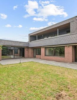 Aldenhoven - Traumhaftes Einfamilienhaus mit Gewerbeanteil und unzähligen Möglichkeiten - Aldenhoven