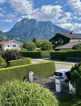 Provisionsfrei! Traumhafte Doppelhaushälfte mit Schloss-und Bergblick in Schwangau - Schwangau