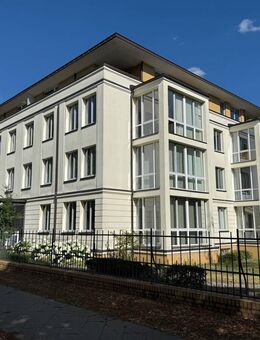 Attraktive 3-Zi.-WE plus Wintergarten nahe der Glienicker Brücke - Berliner Vorstadt zu verkaufen! - Potsdam