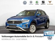VW T-Roc, 1.5 TSI Life OPF (EURO 6d), Jahr 2023 - Berlin