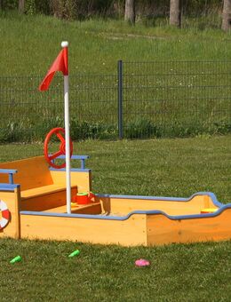 Piratenboot Boot Sandkasten aus Holz mit Geheimversteck Holzsandkasten - Wuppertal
