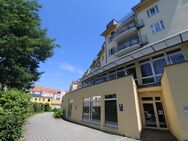 1.GRUNDMIETE FREI! 3-Zimmer Dachgeschosswohnung ** im Zentrum ** BALKON + Keller + Stellplatzoption! - Meißen