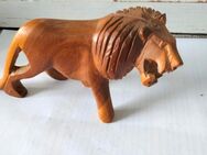 Löwenfigur aus Holz gebraucht - Dettenheim