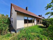 Großzügiges 1 - 2 Familienhaus in begehrter Lage - bereits frei! - Denkendorf (Baden-Württemberg)