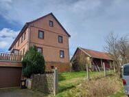 Kaufpreisreduzierung !!! Älteres Bauernhaus mit Nebengebäude und Gartenhaus, landschaftlich wunderbar gelegen. - Tann (Rhön)