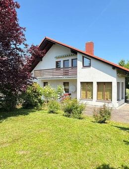 Helles, großes Einfamilienhaus mit Einliegerwohnung und Büro, Praxis oder Ferienwohnung - Tharandt