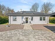 Stylisch, modern, genial - Bungalow auf Erbbaupacht - mit Solar, Doppelcarport & XXL-Terrasse - Sydower Fließ