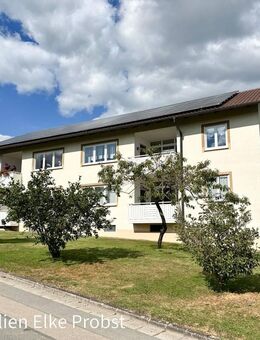 Schöne 4-Zimmer-Wohnung mit Balkon in Waldmünchen - Waldmünchen