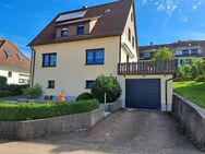 **Renov. Wohnhaus mit gr. Garage auf herrlich sonnigem Grundstück!!** - Aalen