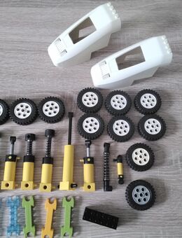 Lego Technik Stoßdämpfer Räder Bauplatten Rotorblätter uvm Konvolut - Willebadessen