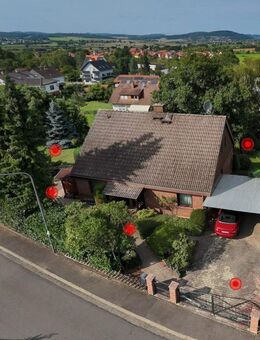 Ein Zuhause mit Weitblick - Einfamilienhaus mit Panorama-Aussicht und großem Garten, 360°-Rundgang - Weimar (Lahn)