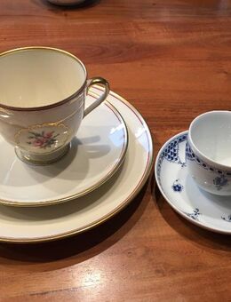Kaffeegedeck mit Goldrand - Bochum