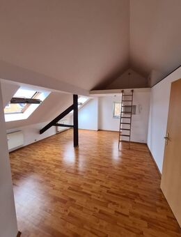 Gemütliche 2-Raum-Wohnung im Dachgeschoss! - Gotha