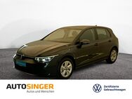 VW Golf, 1.5 TSI VIII Life DIGITAL R, Jahr 2023 - Kaufbeuren