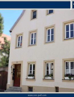 Historischer Charme trifft zeitgenössischen Wohnkomfort: Drei Wohnungen auf 198 m² in zentraler Lage - Rothenburg (Tauber)