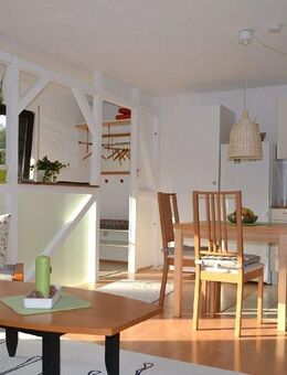 Helles Apartment mit Küche, Internet und Stellplatz in Leverkusen - Leverkusen