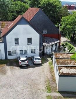Rund 8% Rendite! 5 Wohnungen, 5 Garagen, 4 Stellplätze - Obernkirchen