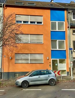 Vollständig renoviert - neuwertige Einbauküche - Klimaanlage und Stellplatz inklusive - Mayen