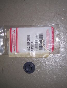 MR708146 Abdeckung, Mittelkonsole/Verschlußstopfen Mitsubishi Eclipse D30 - Hannover Vahrenwald-List