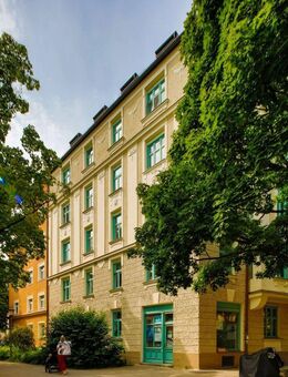 Denkmalschutz - Altbau 1898, Topzustand, super Lage, Lift und Balkon - München