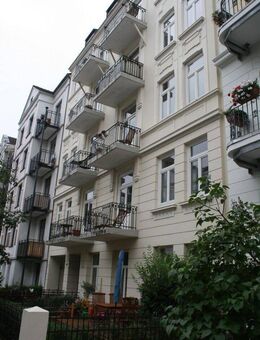 SCHMUCKSTÜCK - Hoheluft-Ost - Hamburg