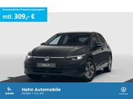 VW Golf, 1.5 TSI Life App, Jahr 2022 - Fellbach