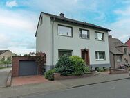 Zweifamilienhaus mit einer Garage auf großem Grundstück in Hamm-Norden - Hamm