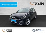 VW T-Cross, 1.0 TSI Style, Jahr 2020 - Bielefeld