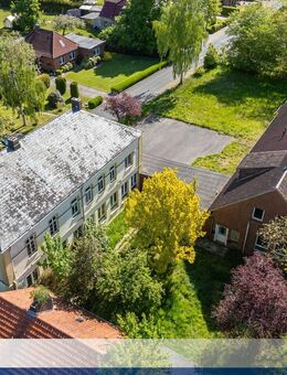 Sanierungsbedürftige Schule mit genehmigten Bauvorhaben für Umbau oder Abriss. Obj. 8534 - Butjadingen