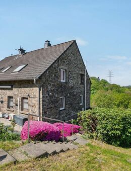 Exklusives Bruchsteinhaus oberhalb des Deilbachtals mit ca. 1,5 Hektar eigenem Land in Essen - Essen