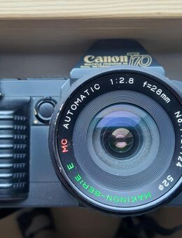 Canon T70 mit mehreren Objektiven - Reutlingen